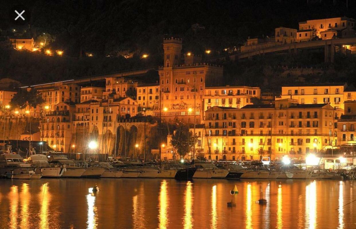 Dimora Dei Mercanti Salerno Zewnętrze zdjęcie